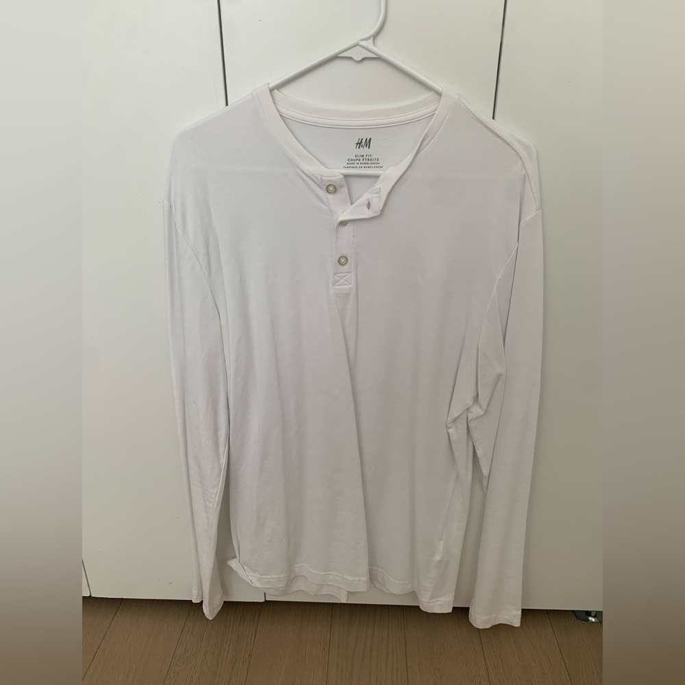 H&M Men's Classic White Long Sleeve Henley